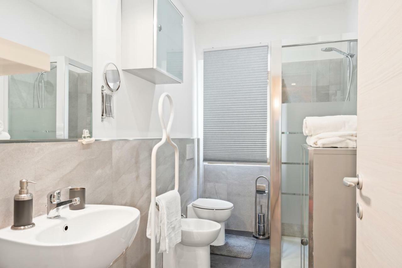 Carpe Diem Arno Apartment Флоренція Екстер'єр фото