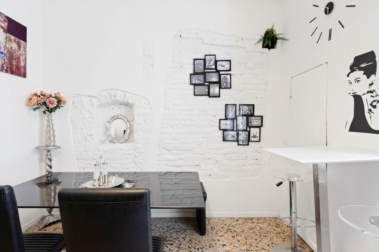 Carpe Diem Arno Apartment Флоренція Екстер'єр фото